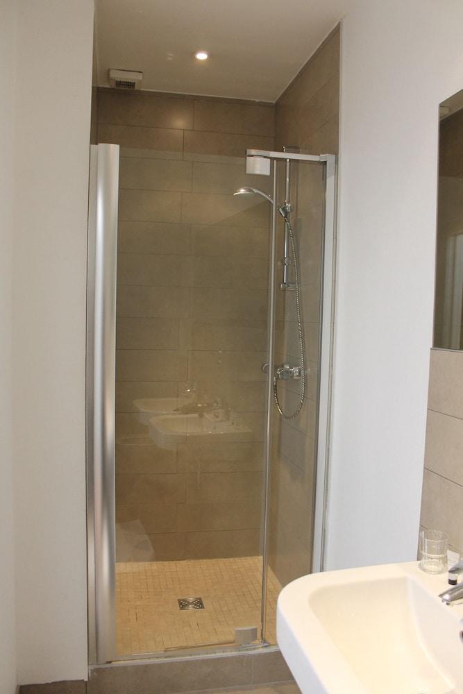 Hotel Du Parc 4*